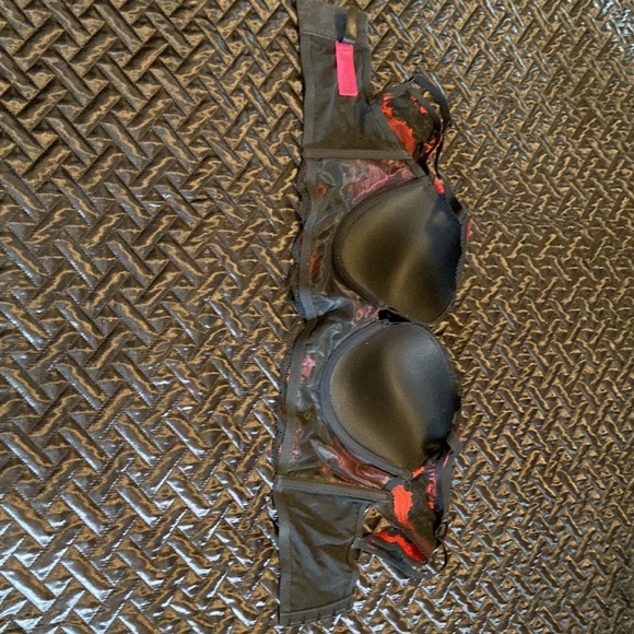 La Senza D36 - Picture 4 of 6